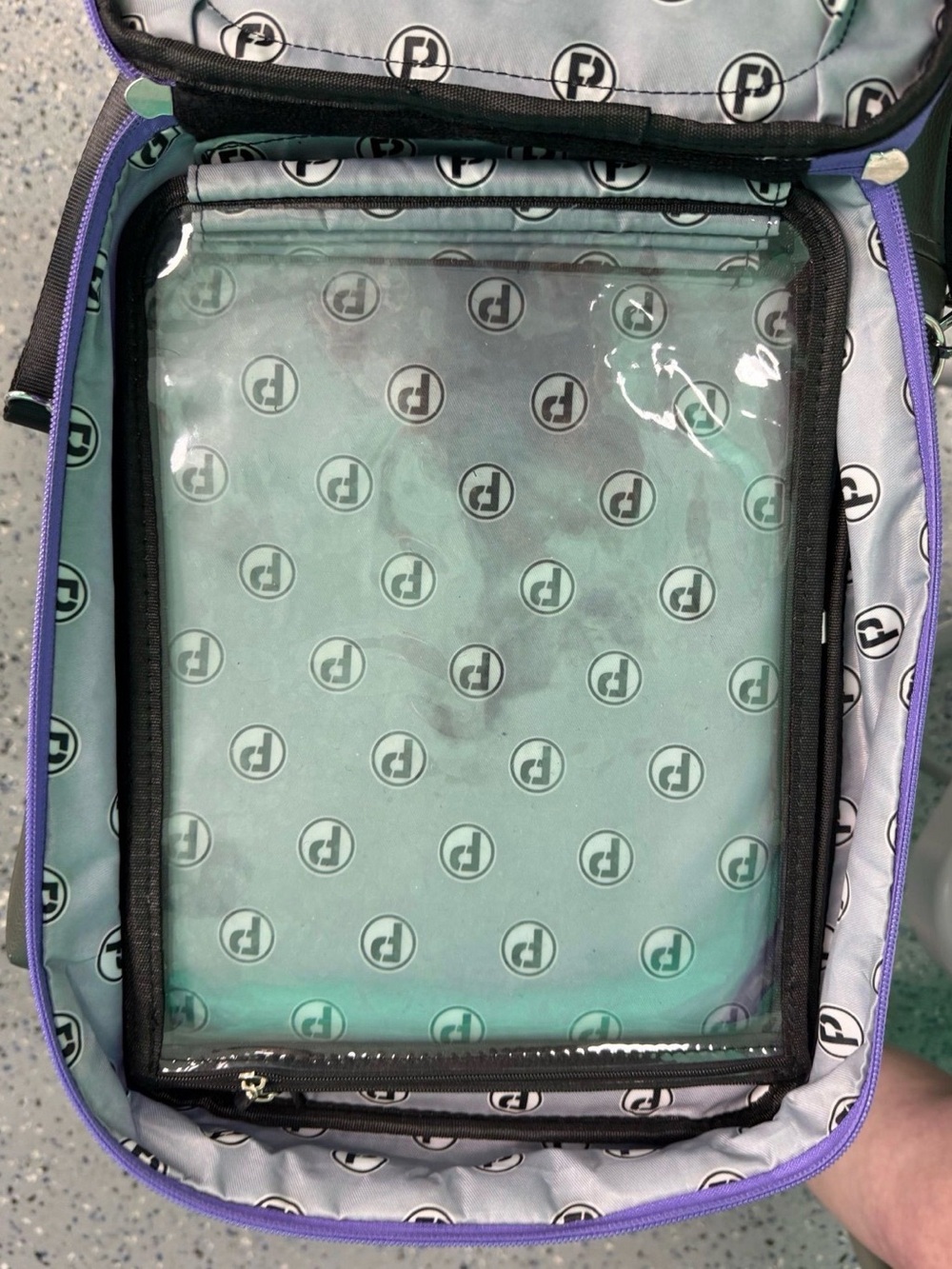 GoPinPro XL Backpack - Picture 3 of 5